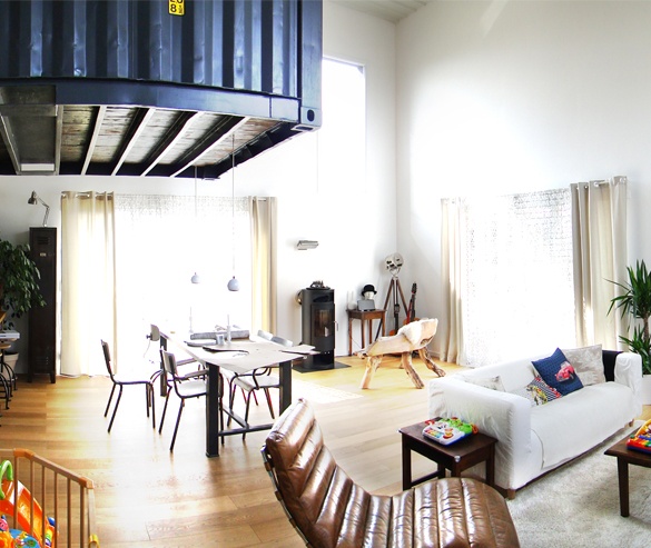 LE CONTAINER : vue intrieure
