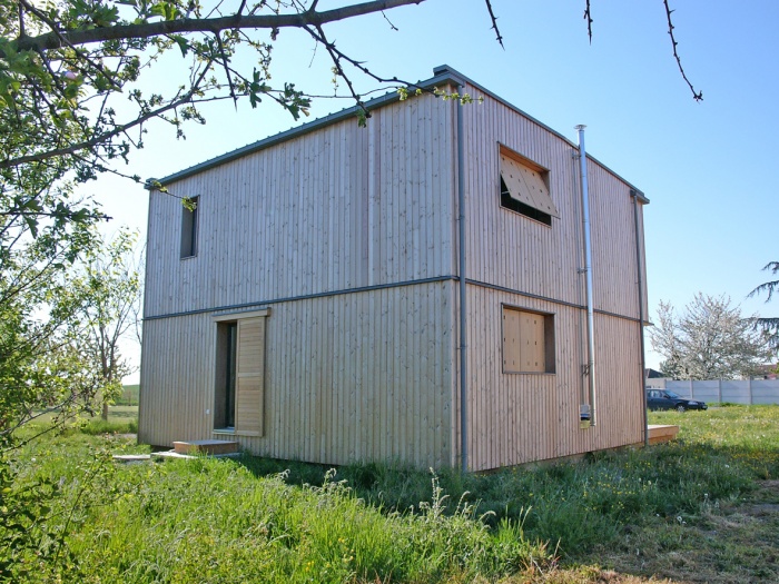 Maison contemporaine cologique de niveau passif : Maison bioclimatique passive 6